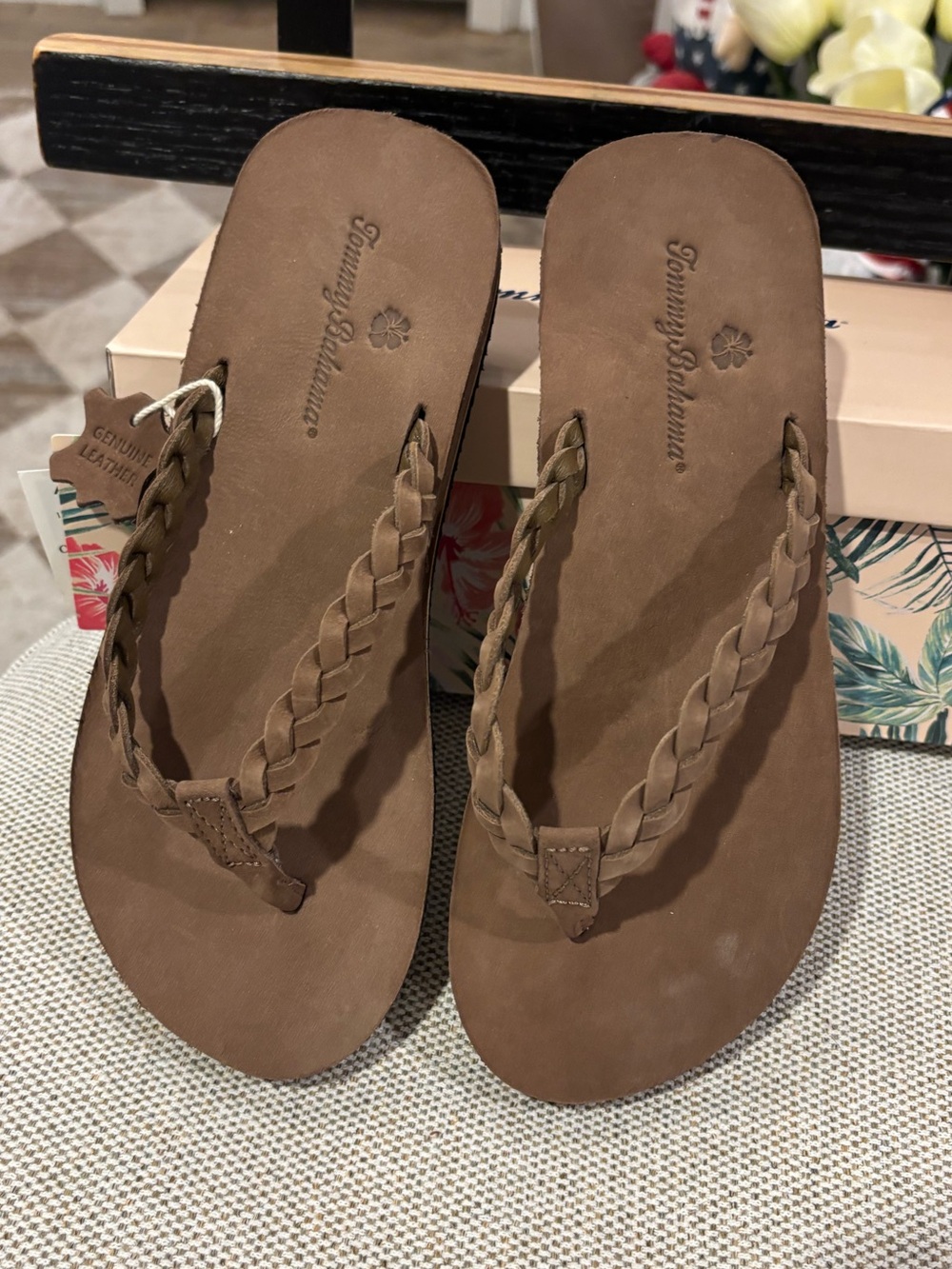 Women's Tommy Bahama Braided Strap Brown Elliot Flip Flop Sandals - Size 7 1/2 - Picture 3 of 12